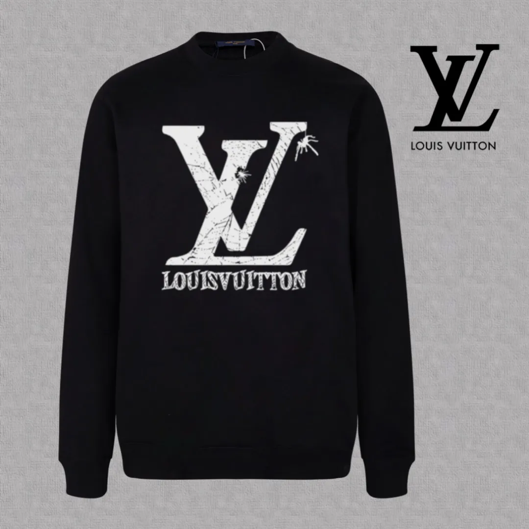 🅿️250 hot style on the shelves🔥❗ 💫〖Louis Vuitton LV〗 Fashionable round neck sweatshirt, casually matched with various styles, it is perfectly handsome😎The whole dress is made of double waistcoats, which makes the whole dress more three-dimensional. Not ordinary factories can do such fine work. The 2025 spring style counters are on sale, exquisite round neck terry sweatshirt, high-end double-strand pure cotton Customized drawstring ribs are dyed in the same vat and are complete with three standards. The chest craftsmanship adopts a simple and elegant pattern on the chest, which is easy to control for any age group! Fit and comfortable! Customized thickened 440g terry sweatshirt fabric, soft and comfortable to the touch, with a three-dimensional shape! 🙌🏻 It’s also very breathable, so it’s a versatile style that can be worn with any outfit! ✔Color: Black White Apricot Size: S M L XL 2XL